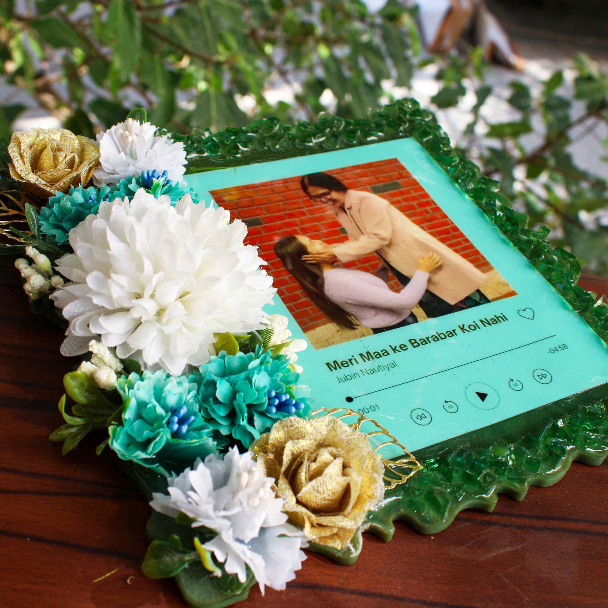 Azure Dream Resin Keepsake Frame (8 Inches Square) with Golden Metal Stand
