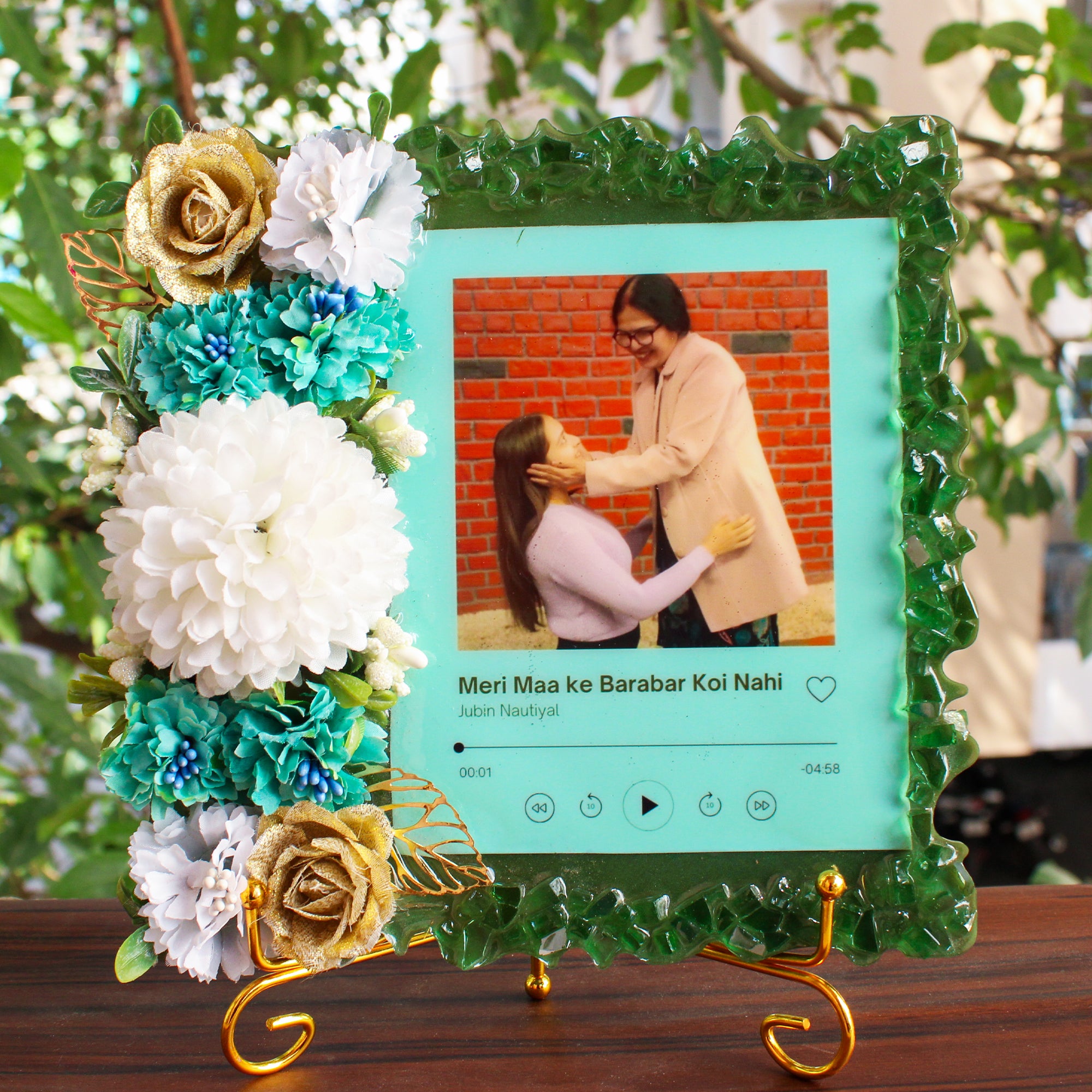 Azure Dream Resin Keepsake Frame (8 Inches Square) with Golden Metal Stand