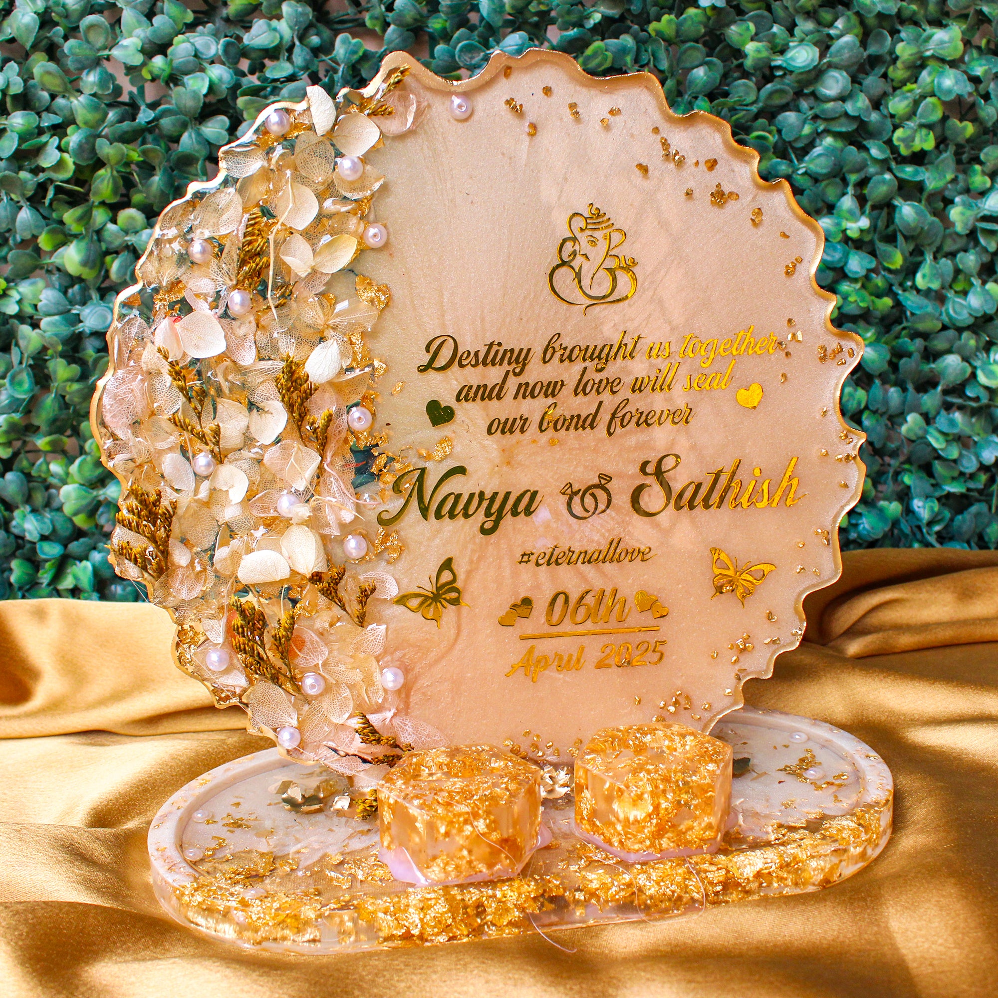 Rezica™ Royal Resin Wedding Engagement Ring Platter (Beige Themed Stand)