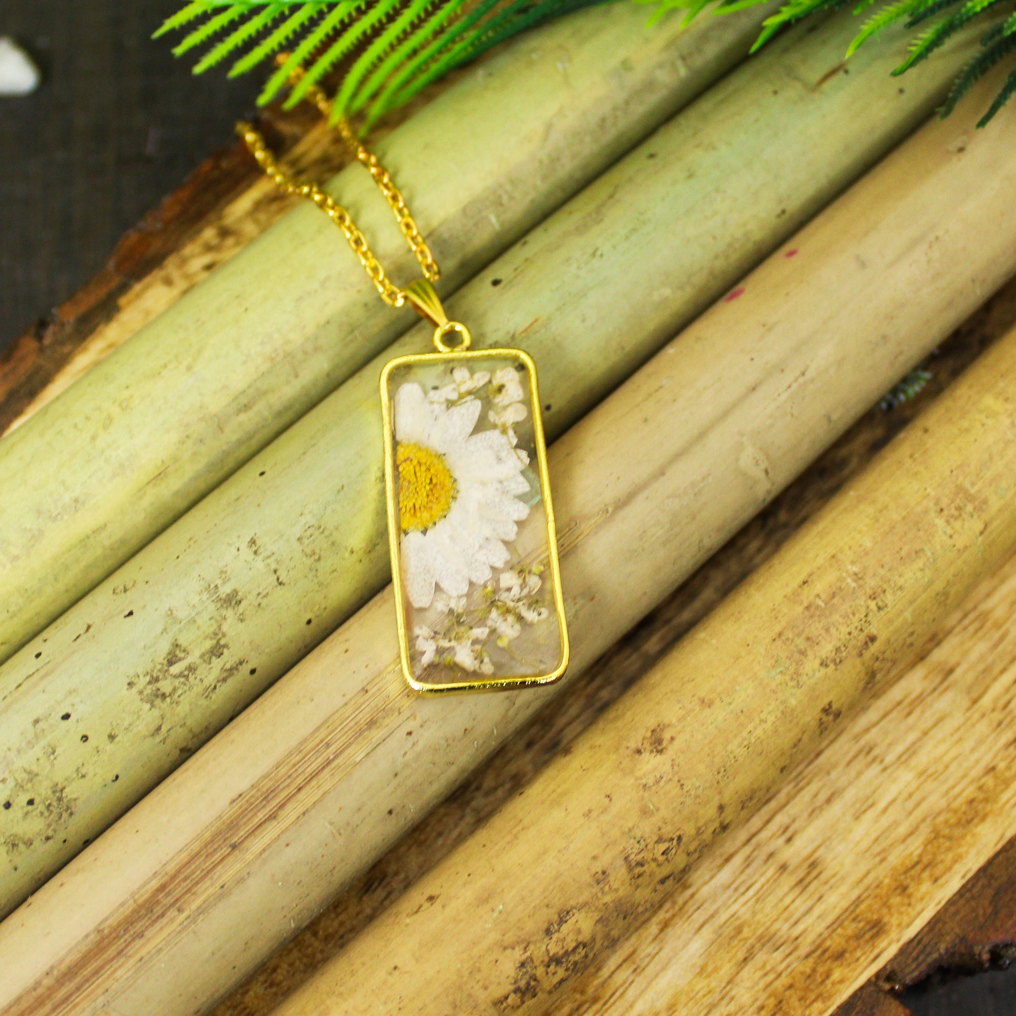 Luminescent Gold Real Dried Daisy Flower Necklace