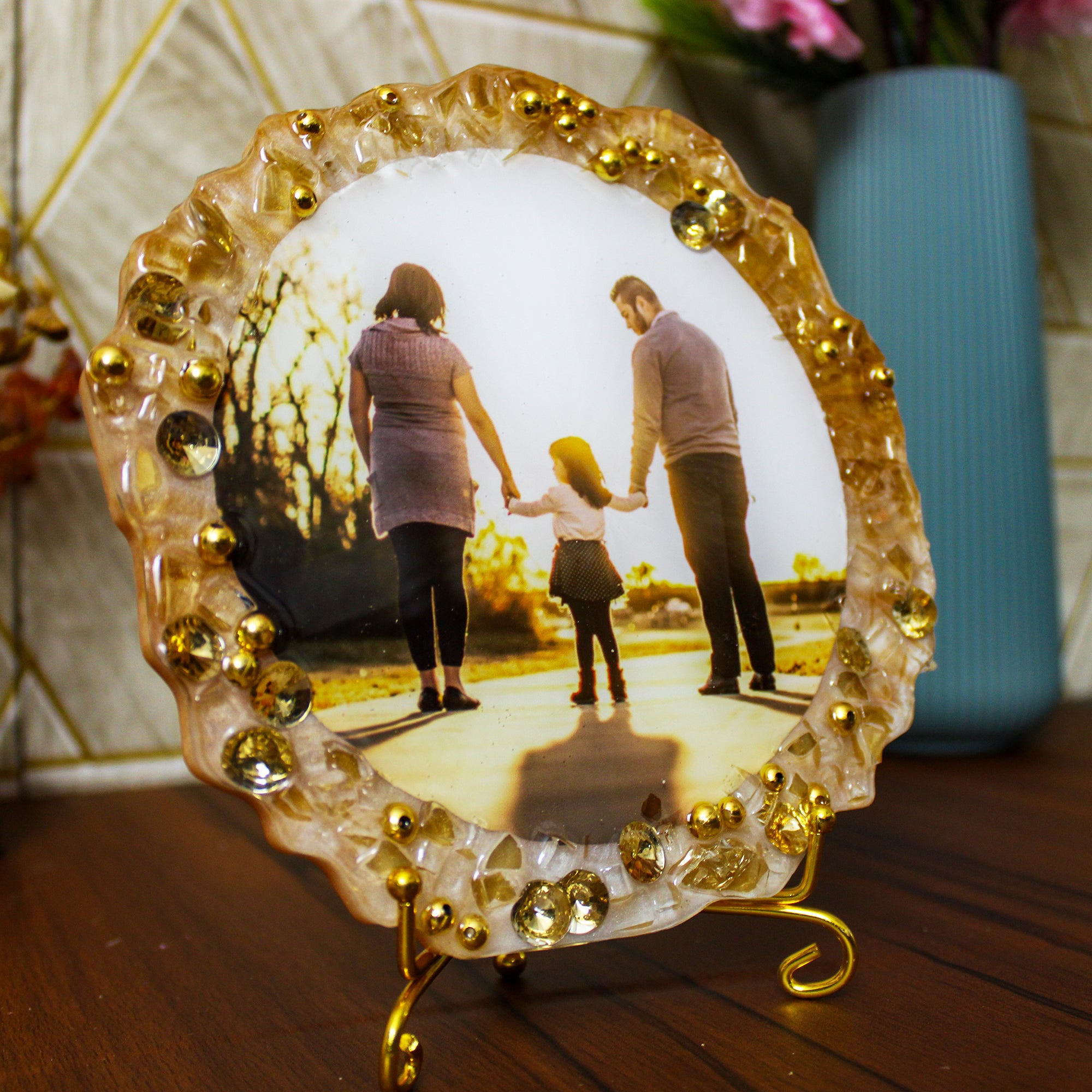 Gleaming Goldstone Customized Photo Frame 6 Inches with Golden Metal Stand