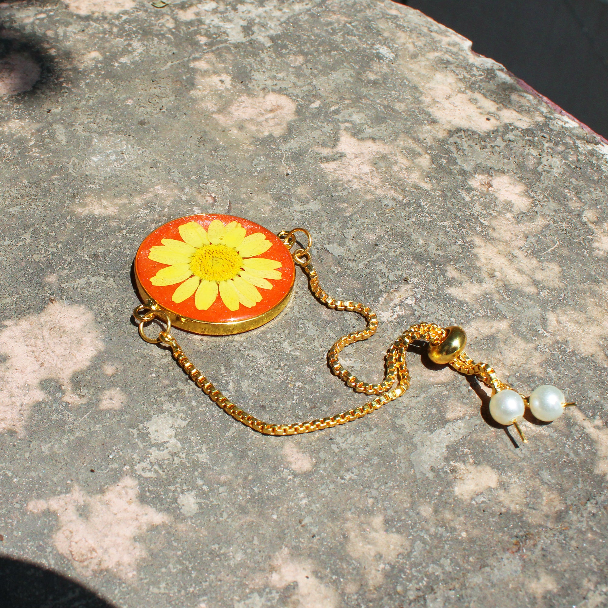 Sunbeam Petal Bracelet with Real Daisy Flower