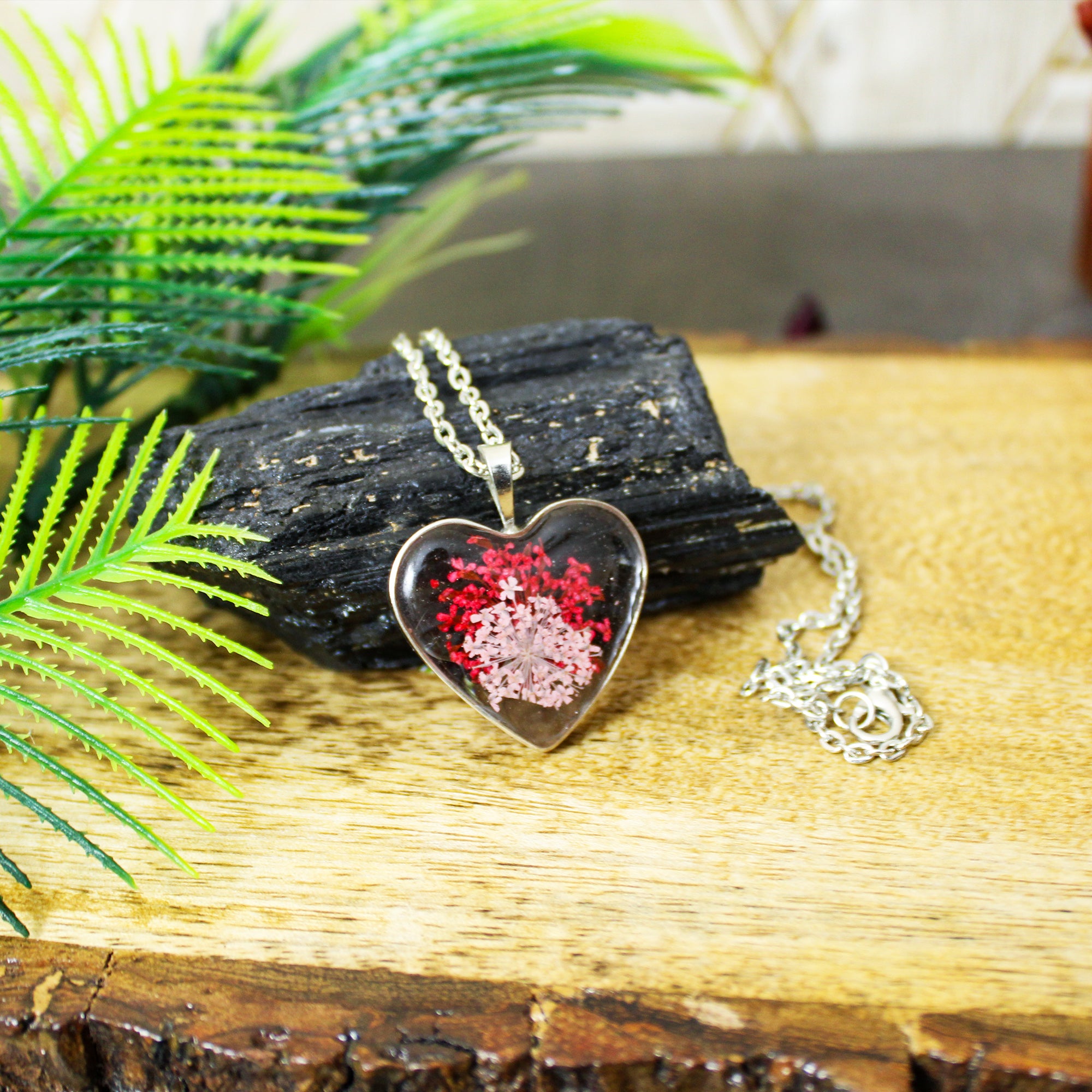 Vermilion Blossom Essence Pendant with Real Sundrop Flowers