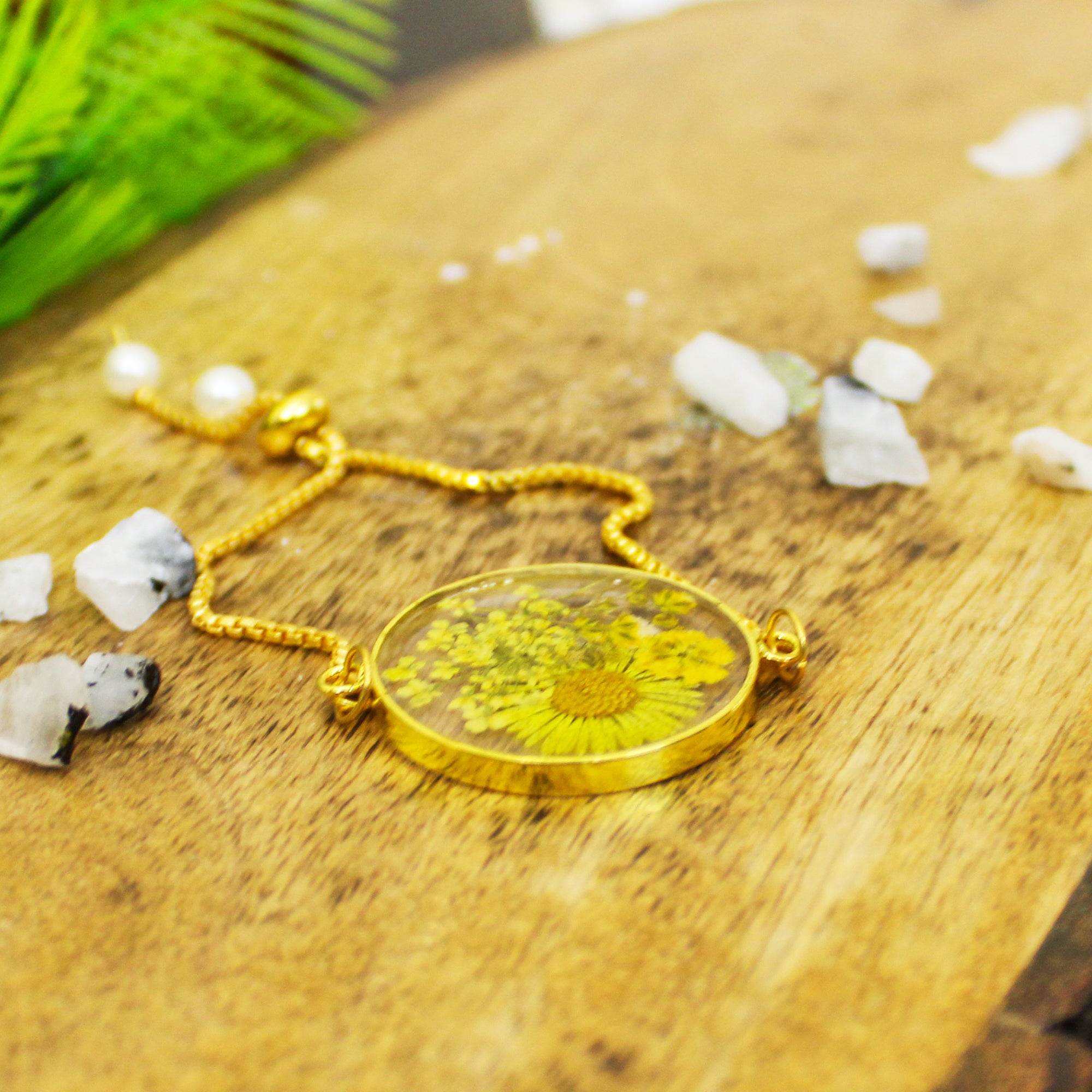Citrine Meadow Bliss Bracelet With Real Daisy Flowers